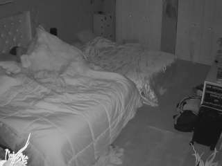voyeurcam house charleys room